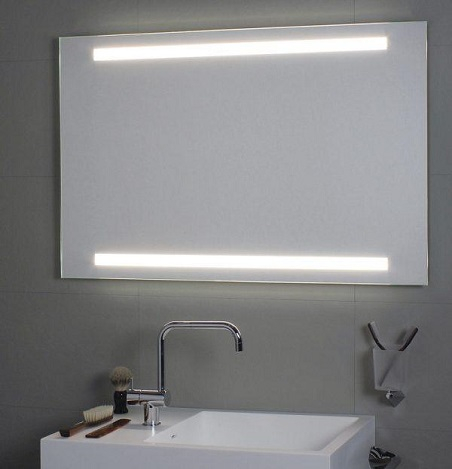 Specchi e illuminazione per bagno