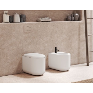 Sanitari Petra filomuro cm 53 vortice con sedile avvolgente softclose di Ceramica GSG