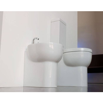 Sanitari M2 monoblocco con sedile softclose cm. 60 di Ceramica Galassia