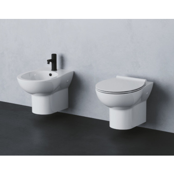 Sanitari Fast sopesi con sedile softclose
 di Ceramica Azzurra