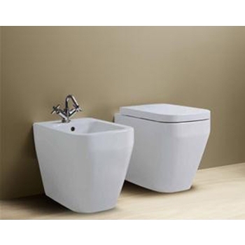 Sanitari a terra filomuro traslati Tulip One di Ceramica Azzurra
