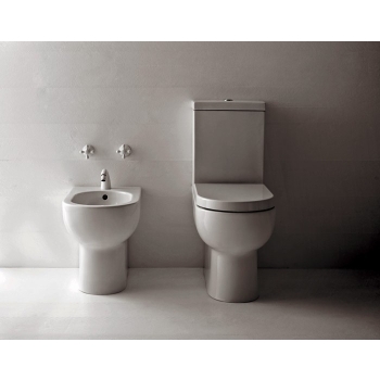 Sanitari Nuvola monoblocco con sedile softclose cm. 65 di Ceramica Azzurra