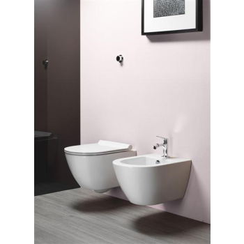 Sanitari Pura mini sospesi senza brida salvaspazio cm 50 con sedile softclose di Ceramica GSI