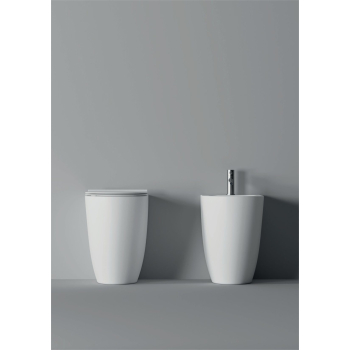 Water Form filomuro rialzato senza brida (rimless) cm. 54x35 bianco lucido di Ceramica Alice